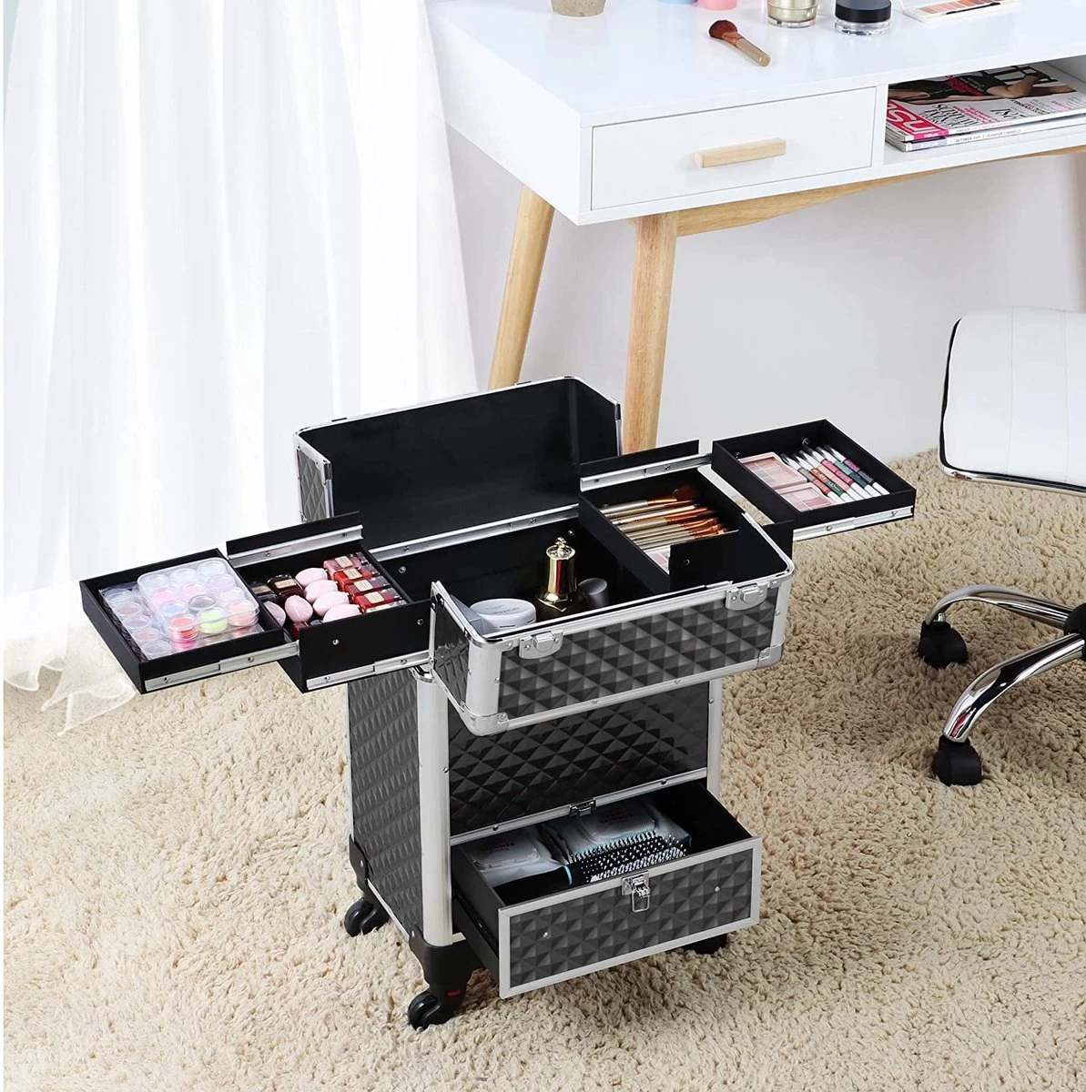 Monkey's Aluminium Kapperskoffer - Zwart - Beauty Case - Cosmeticakoffer - Make-upkoffer - Trolley - 360 Graden Wielen - 34 X 24 X 55.5 Cm 4 Monkey's Aluminium Kapperskoffer - Zwart - Beauty Case - Cosmeticakoffer - Make-upkoffer - Trolley - 360 Graden Wielen - 34 X 24 X 55.5 Cm - Afbeelding 2