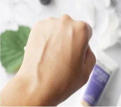 Biodermal Anti Age CC - Camouflerende Crème Met SPF15 - Lichte Huid - 50ml 11 Biodermal Anti Age CC - Camouflerende Crème Met SPF15 - Lichte Huid - 50ml -Cosmetic Verkoop 1200x1052 4