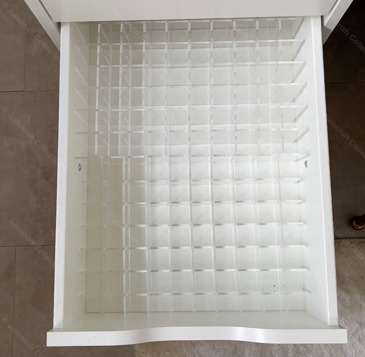 Jumanah® Collections - "Sorted" Large Lip Set - Make Up Organizer - Ladeverdeler - Lade Organizer - Transparant - Acryl - Kunststof - Ikea Alex 5 Ladeblok 10 Jumanah® Collections - "Sorted" Large Lip Set - Make Up Organizer - Ladeverdeler - Lade Organizer - Transparant - Acryl - Kunststof - Ikea Alex 5 Ladeblok - Afbeelding 8