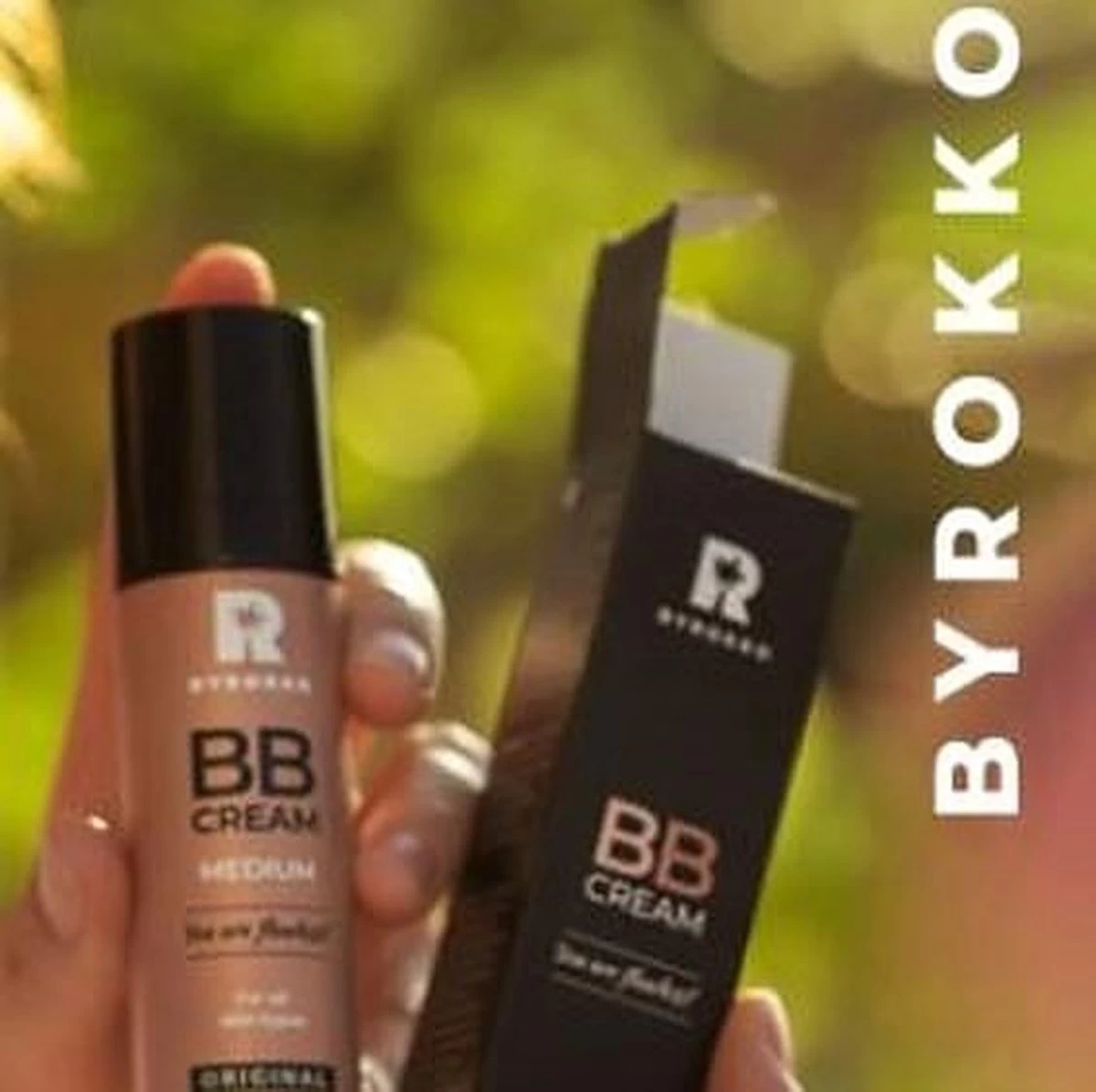 BYROKKO - Magic BB Cream - Medium - Foundation En Cremé In 1 - Voor Alle Huidtypes - 30 ML 5 BYROKKO - Magic BB Cream - Medium - Foundation En Cremé In 1 - Voor Alle Huidtypes - 30 ML - Afbeelding 3