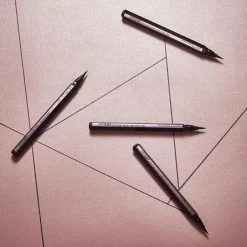 Maybelline Hyper Easy Liner Liquid Eyeliner - 800 Knockout Black 20 Maybelline Hyper Easy Liner Liquid Eyeliner - 800 Knockout Black -Cosmetic Verkoop 1200x1200 1117