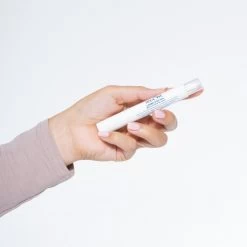 Herome Corrector Pen - Milde Acetonvrije Nagellakremover In Een Handige Stift - 3ml. -Cosmetic Verkoop 1200x1200 65