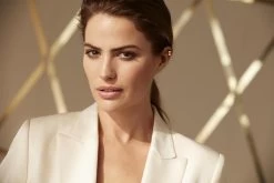 Max Factor Miracle Second Skin Foundation - 03 Light -Cosmetic Verkoop 1200x800 7