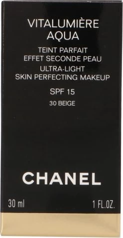 Chanel Vitalumiere Aqua Foundation - 30 Beige - SPF15 - 30 Ml -Cosmetic Verkoop 622x1200 1