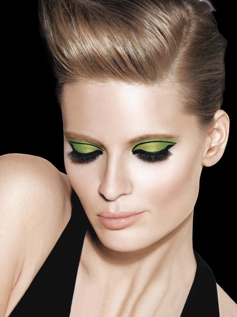 Maybelline Color Show Khol Liner - 210 Turquoise Flash - Blauw - Oogpotlood 4 Maybelline Color Show Khol Liner - 210 Turquoise Flash - Blauw - Oogpotlood - Afbeelding 2