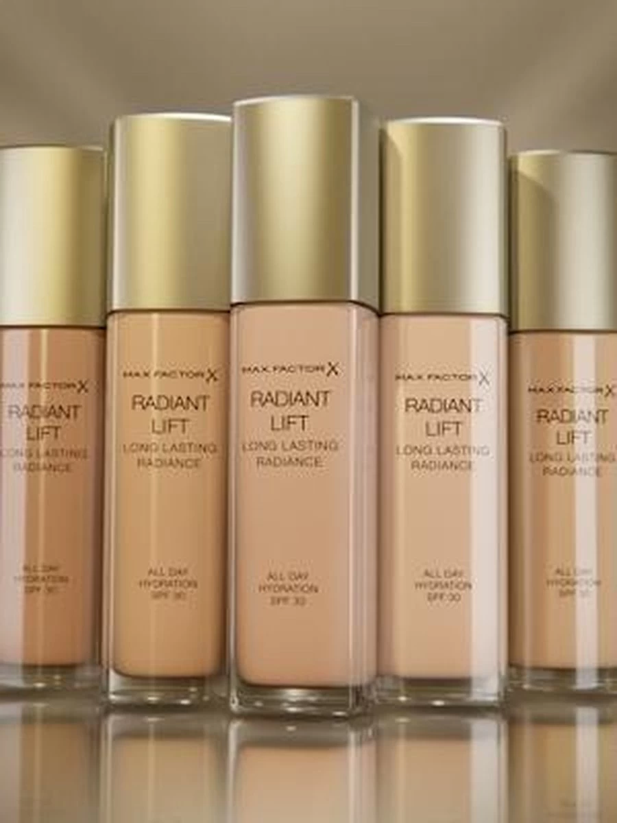 Max Factor - Radiant Lift Foundation - 050 Natural 11 Max Factor - Radiant Lift Foundation - 050 Natural - Afbeelding 9