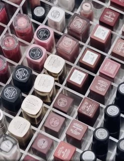 Jumanah® Collections - "Sorted" Large Lip Set - Make Up Organizer - Ladeverdeler - Lade Organizer - Transparant - Acryl - Kunststof - Ikea Alex 5 Ladeblok 13 Jumanah® Collections - "Sorted" Large Lip Set - Make Up Organizer - Ladeverdeler - Lade Organizer - Transparant - Acryl - Kunststof - Ikea Alex 5 Ladeblok -Cosmetic Verkoop 926x1200 6