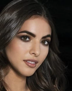 Maybelline Tattoo Brow Waterproof Wenkbrauwgel - 04 Medium Brown -Cosmetic Verkoop 954x1200 4