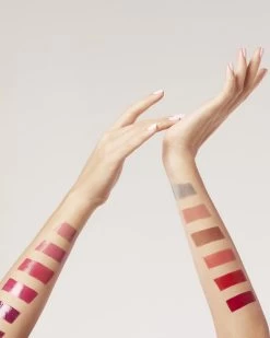 L'Oréal Paris Color Riche Shine Lipstick Lippenstift - 111 Pink Wonderland -Cosmetic Verkoop 960x1200 10