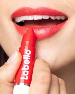 Labello Crayon Lipstick Poppy Red -Cosmetic Verkoop 960x1200 11