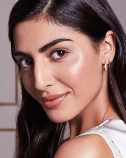 Max Factor - Radiant Lift Foundation - 050 Natural 17 Max Factor - Radiant Lift Foundation - 050 Natural -Cosmetic Verkoop 960x1200