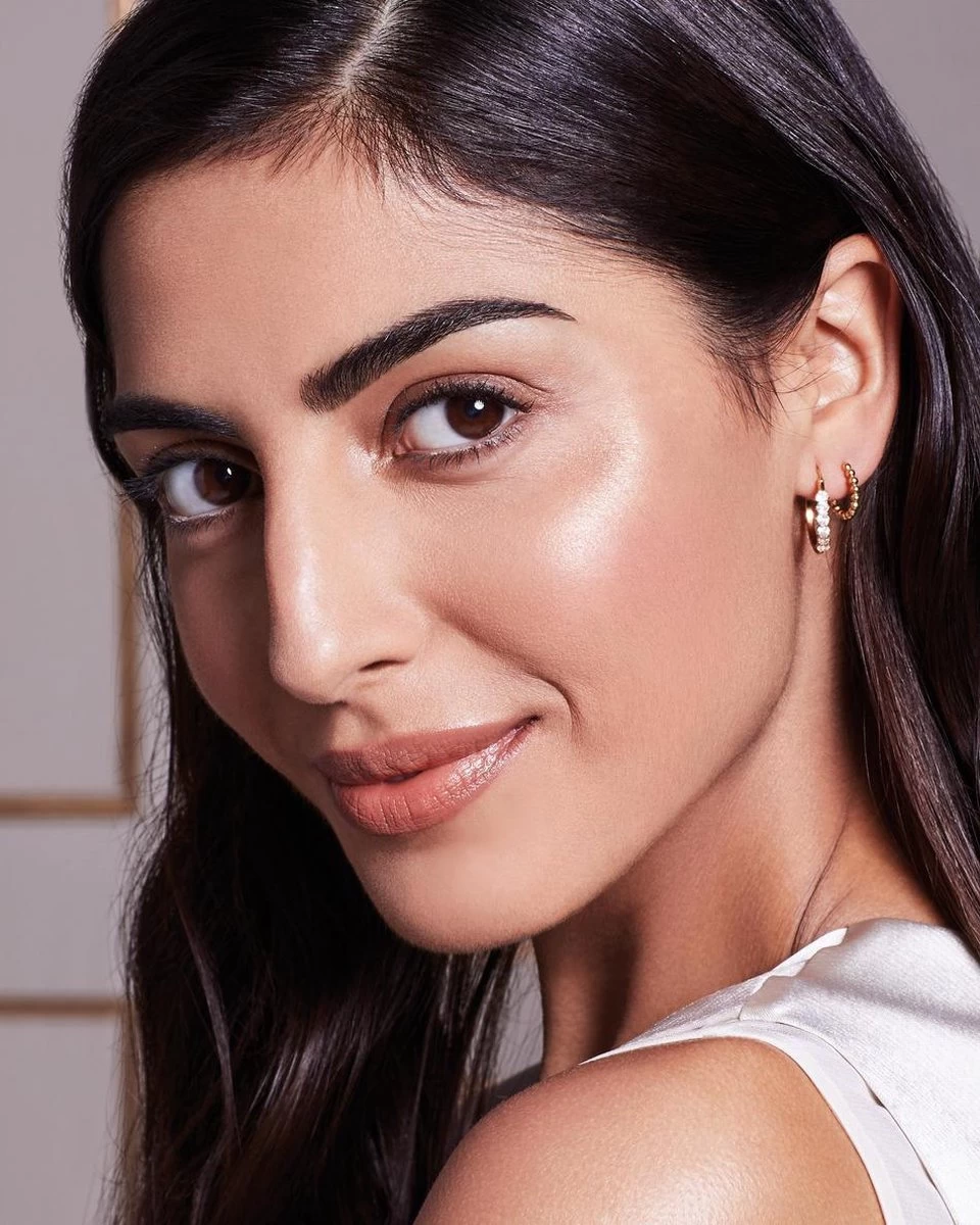 Max Factor - Radiant Lift Foundation - 050 Natural 7 Max Factor - Radiant Lift Foundation - 050 Natural - Afbeelding 5