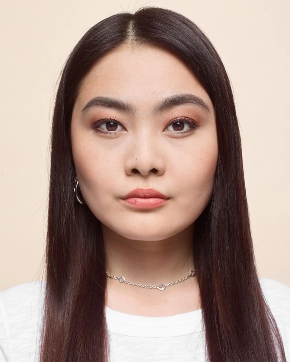 Rimmel London Lasting Matte Foundation - 010 Warm Porcelain 8 Rimmel London Lasting Matte Foundation - 010 Warm Porcelain - Afbeelding 6