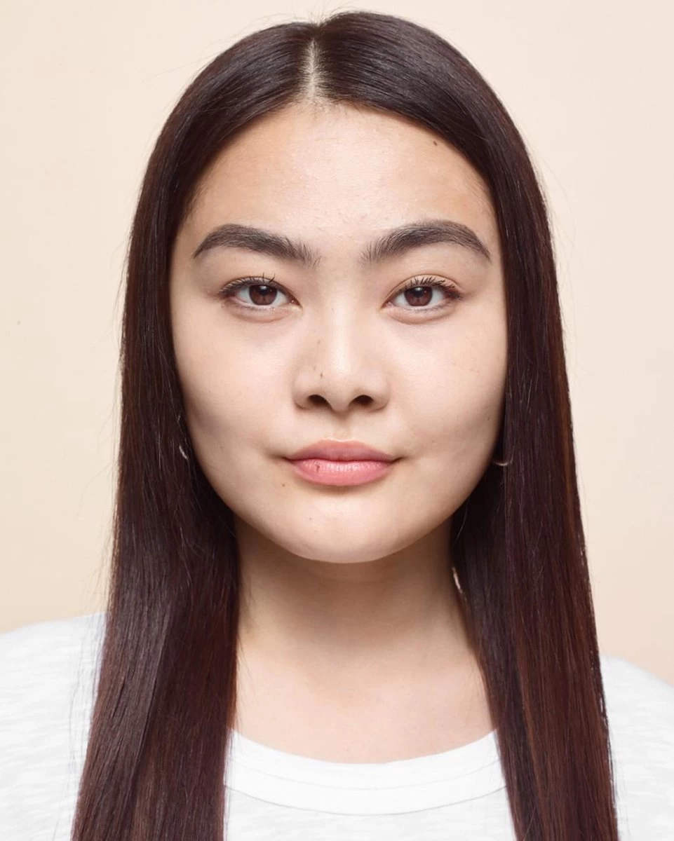 Rimmel London Lasting Matte Foundation - 010 Warm Porcelain 9 Rimmel London Lasting Matte Foundation - 010 Warm Porcelain - Afbeelding 7